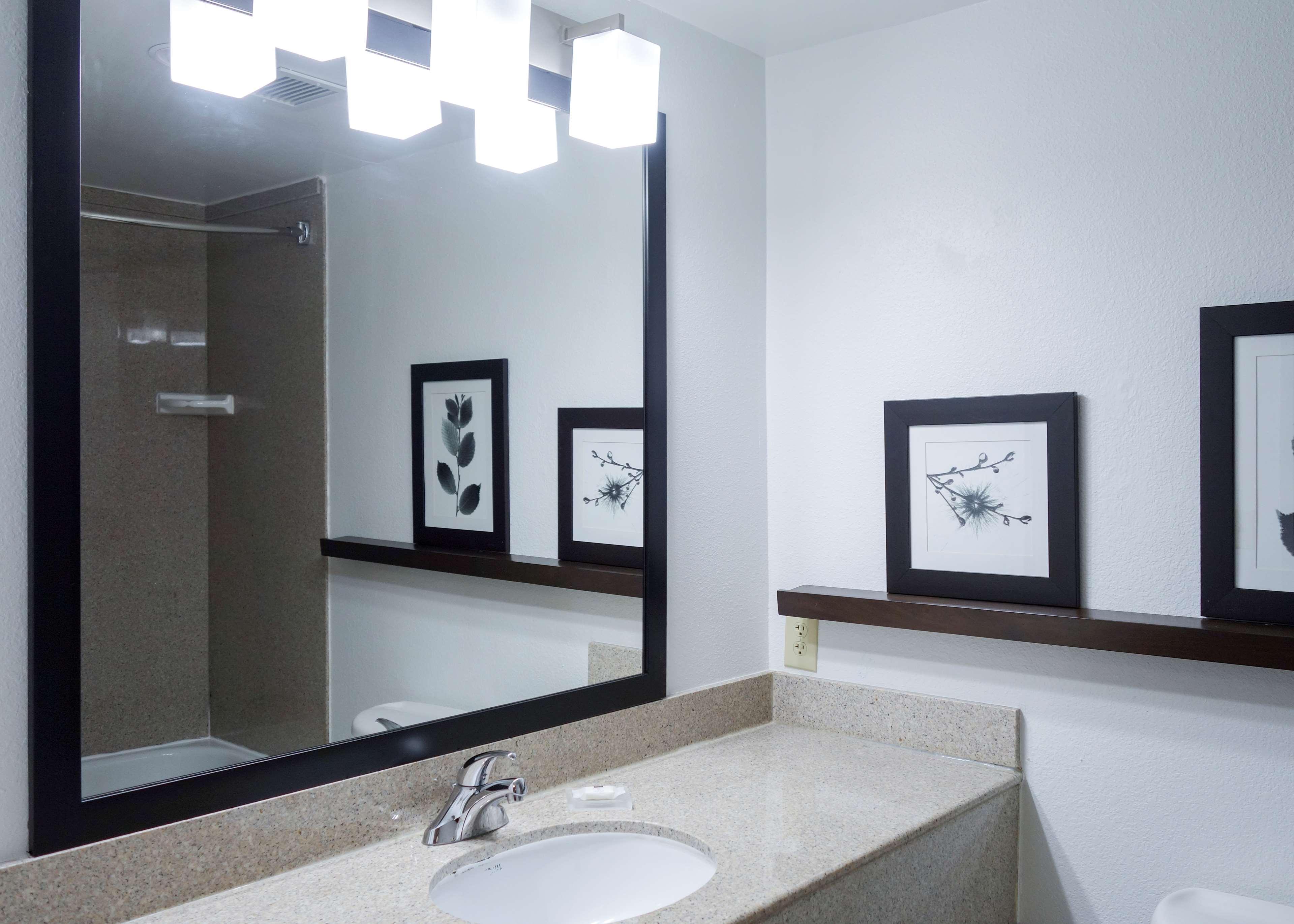 Country Inn & Suites By Radisson, Washington, Dc East - Capitol Heights, Md Dış mekan fotoğraf