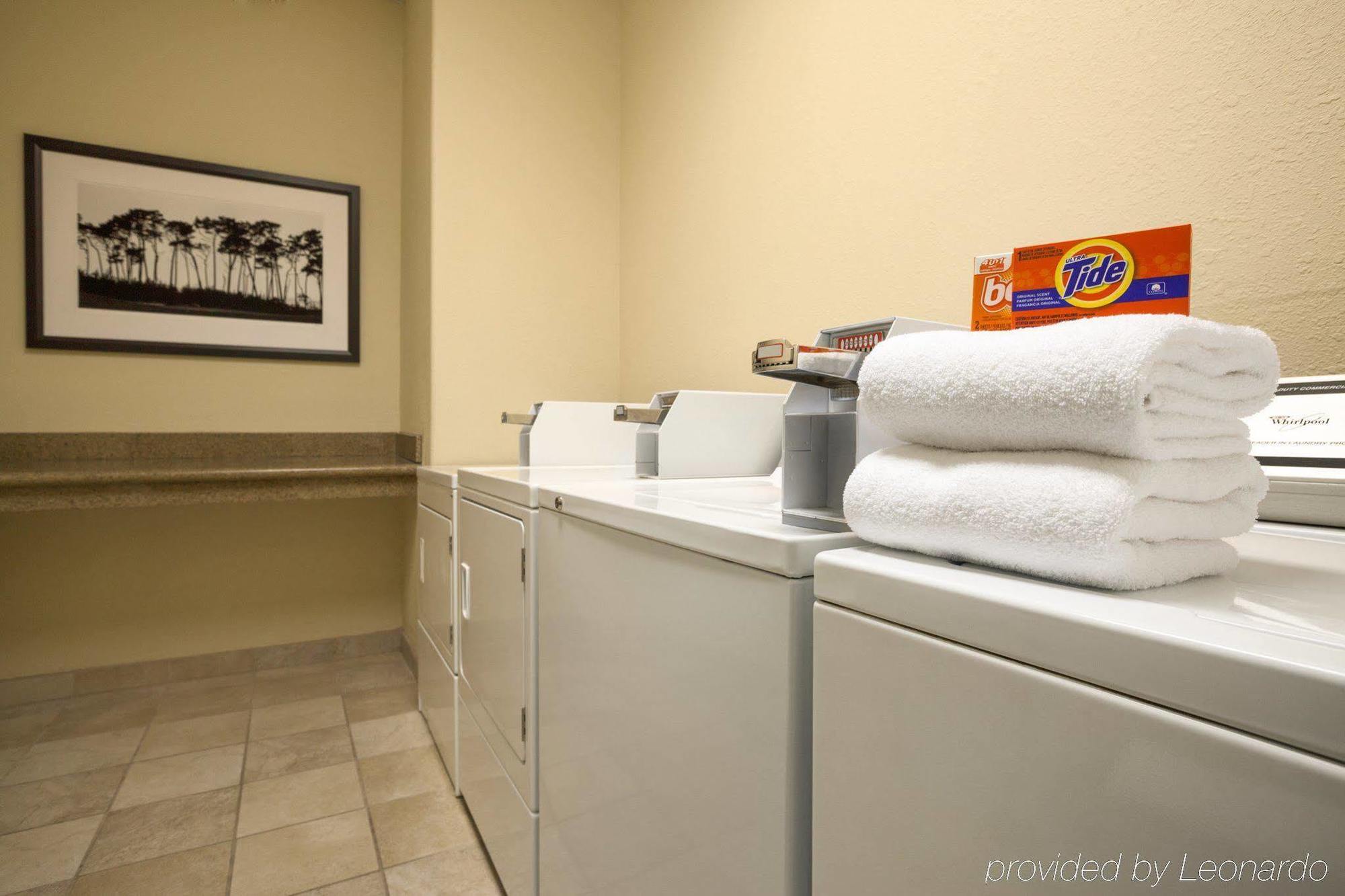 Country Inn & Suites By Radisson, Washington, Dc East - Capitol Heights, Md Dış mekan fotoğraf